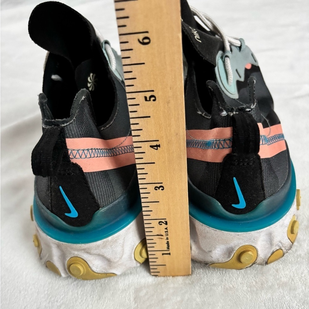 Nike Sneakers React Element 55 Grey Pink Teal Running Shoes Unisex Size 12 - Picture 4 of 10